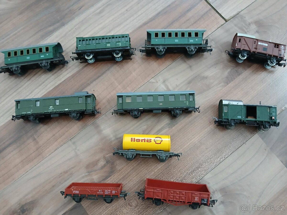 Vláčky HO - 3