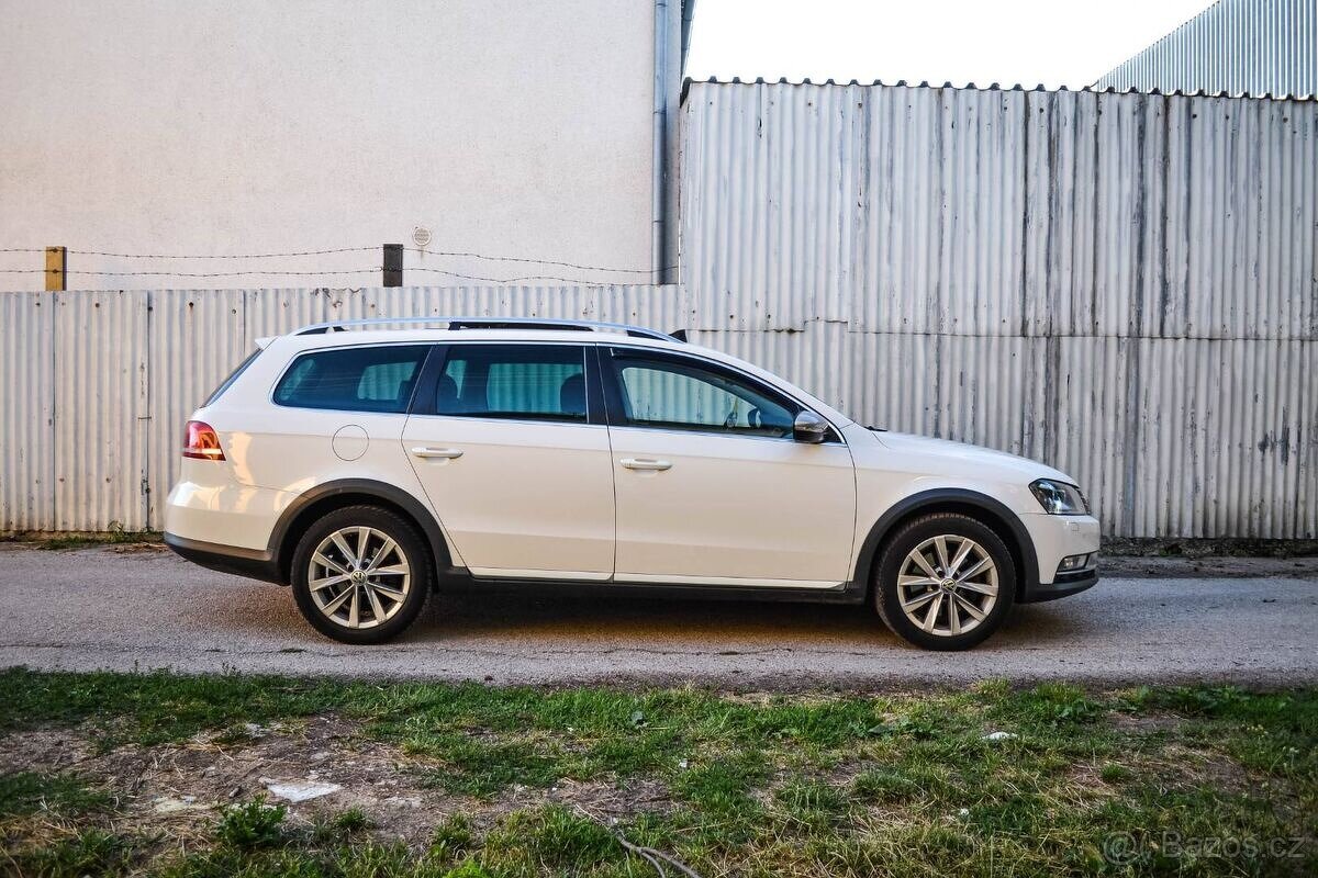 Volkswagen Passat B7 2.0 TDI Alltrack - 3