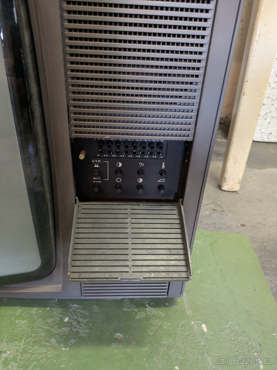 RETRO TELEVIZE TESLA COLOR 416 - 3
