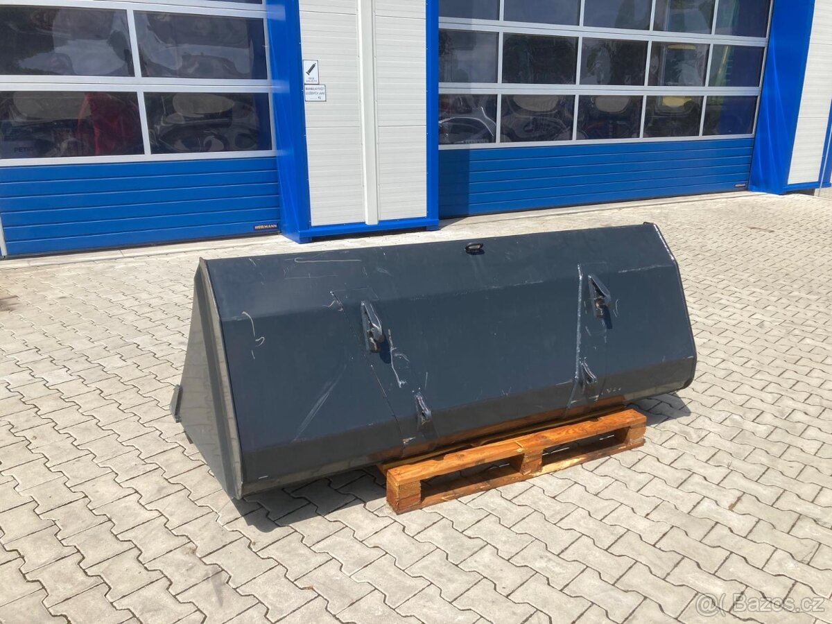 Čelní lopata STOLL - 3