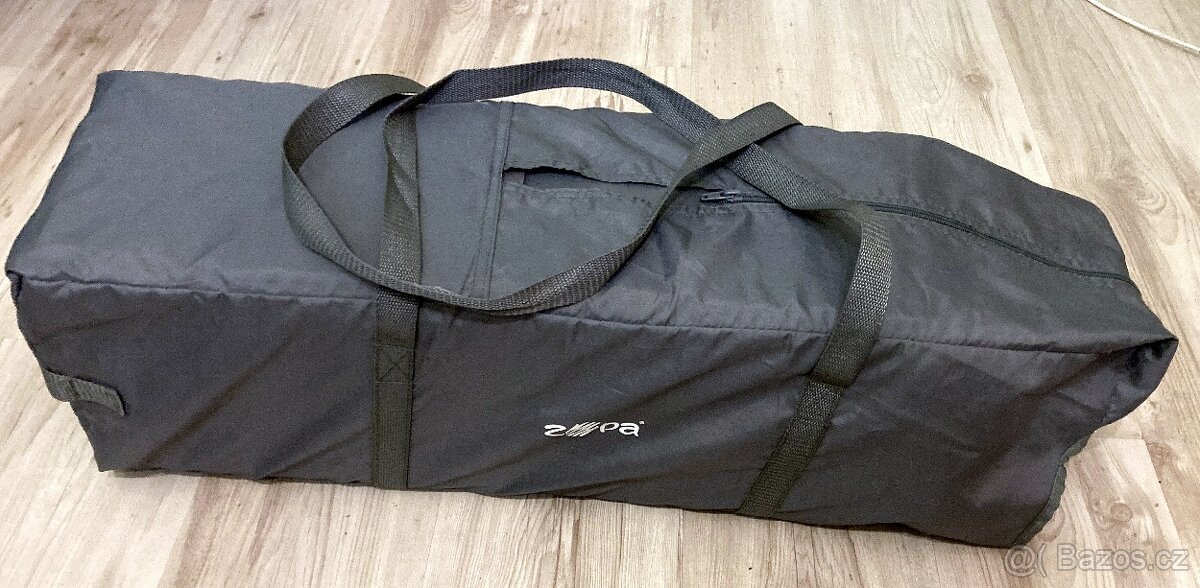 Skládací postýlka s vybavením - 3