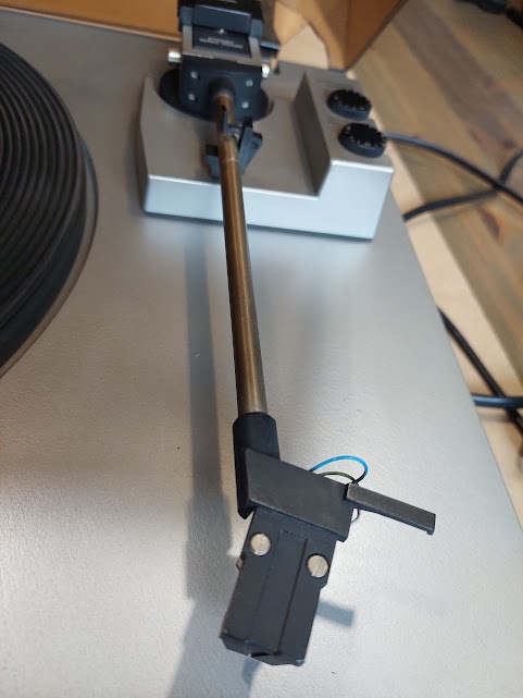 GRAMOFON TESLA MC 600Q NA OPRAVU - 3