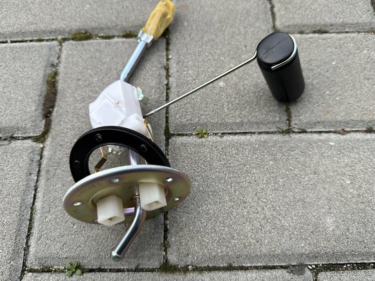 Lada Niva, plovák nádrže, nové. - 3