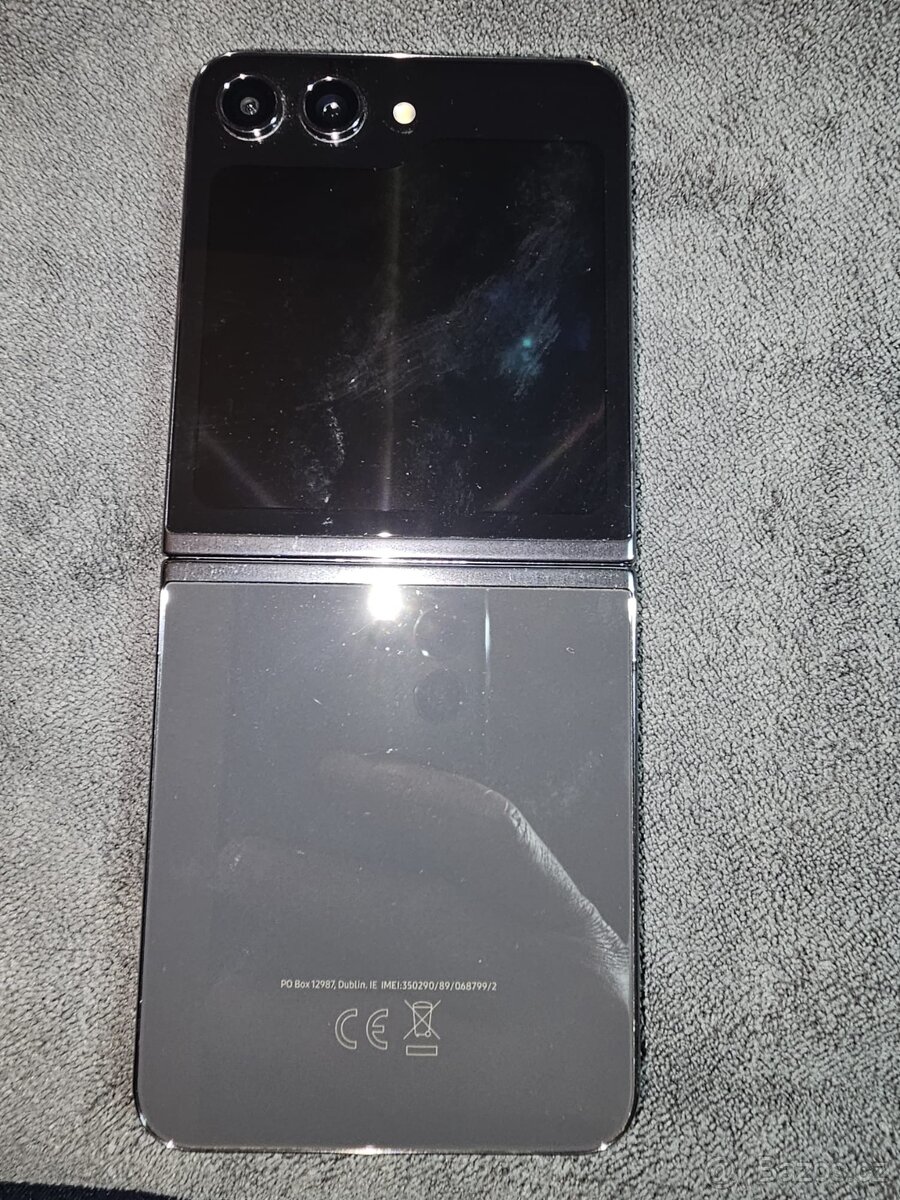 Samsung galaxy Z flip 5 256 gb - 3