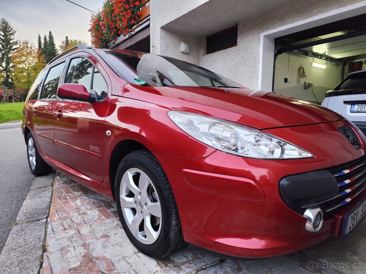 Peugeot 307 1,6 benzín 92500km - 3