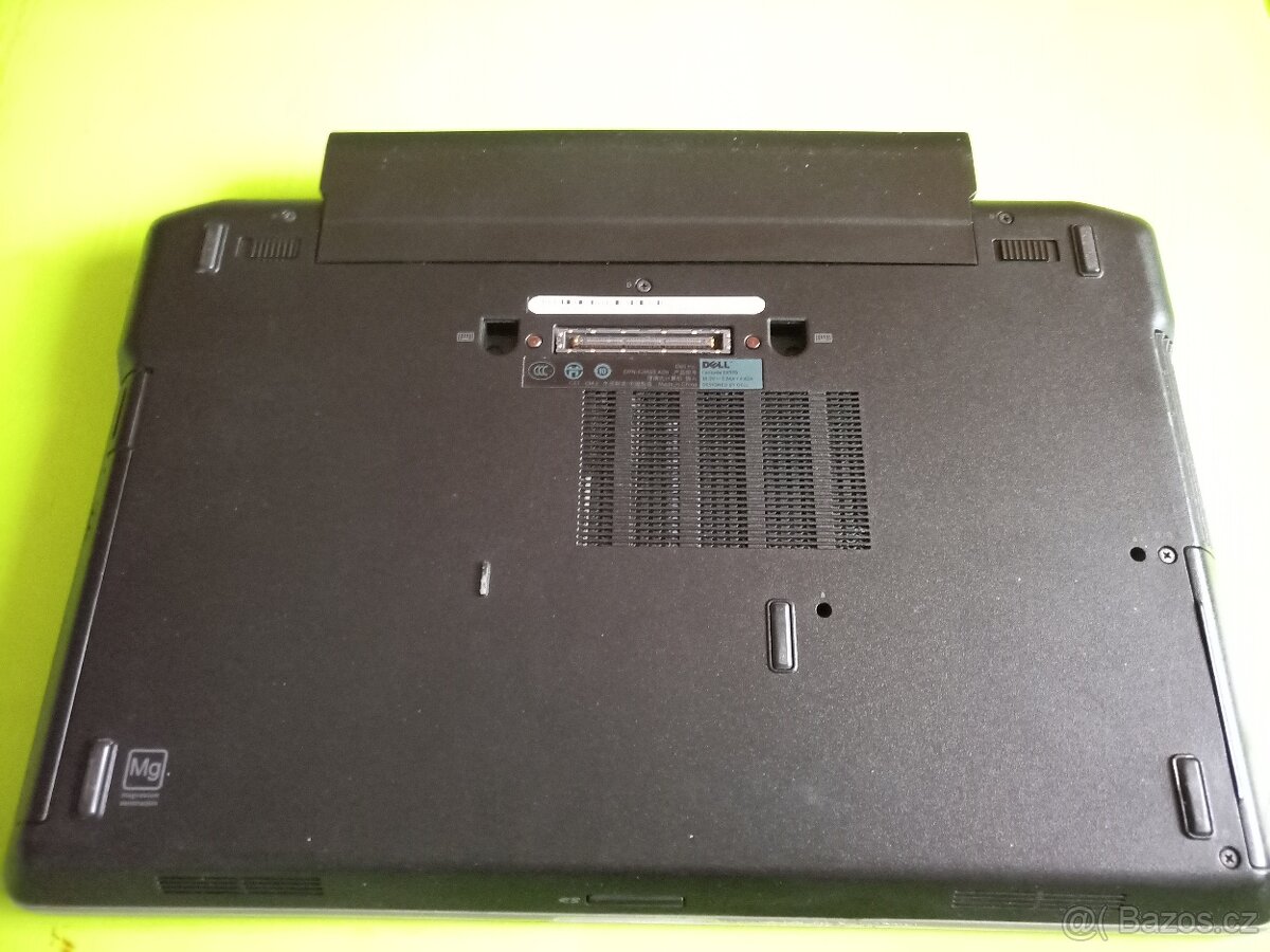 Dell Latitude E6330-13,3"Core i5, 4GB/256GB SSD - 3