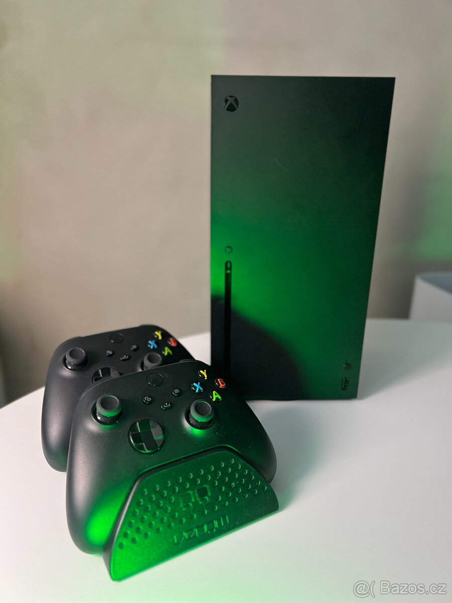 XBOX SERIES X 1TB 2x ovladač + Game Pass ULTIMATE - 3