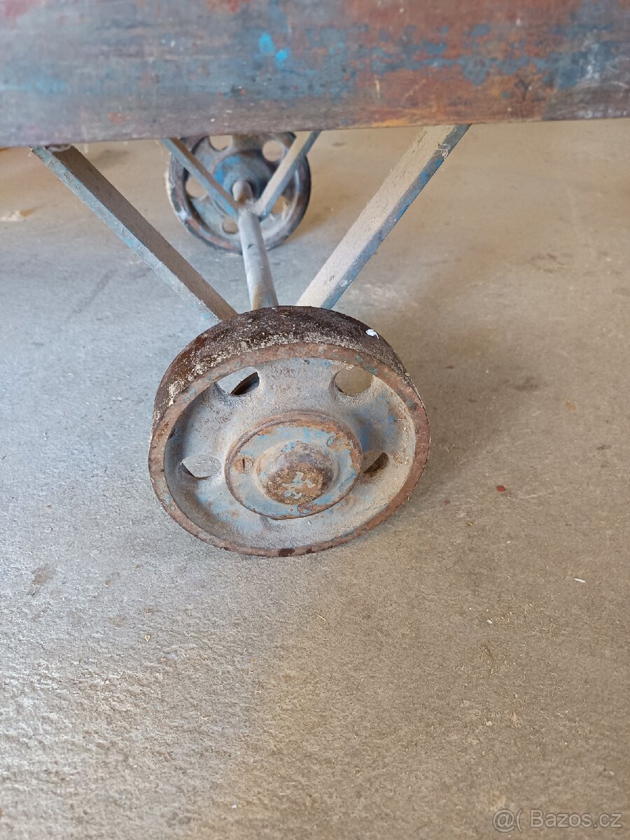 Prodám dílenský vozík na přepravu materiálu , - 3