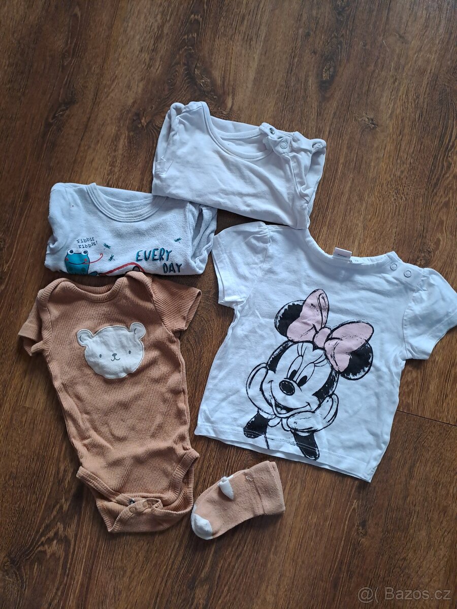 Balíček oblečení vel. 74 (50 ks) - 3