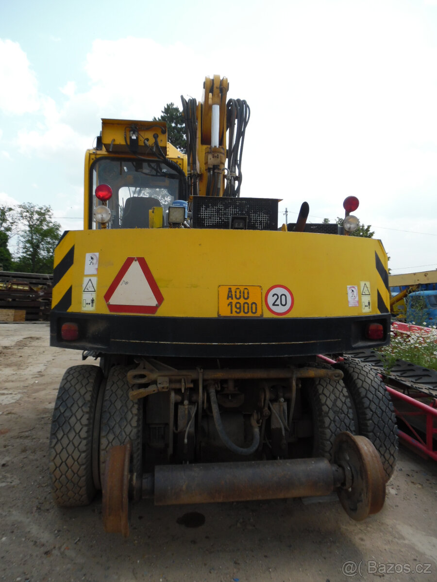 Kolové rýpadlo - NEW HOLLAND - 3