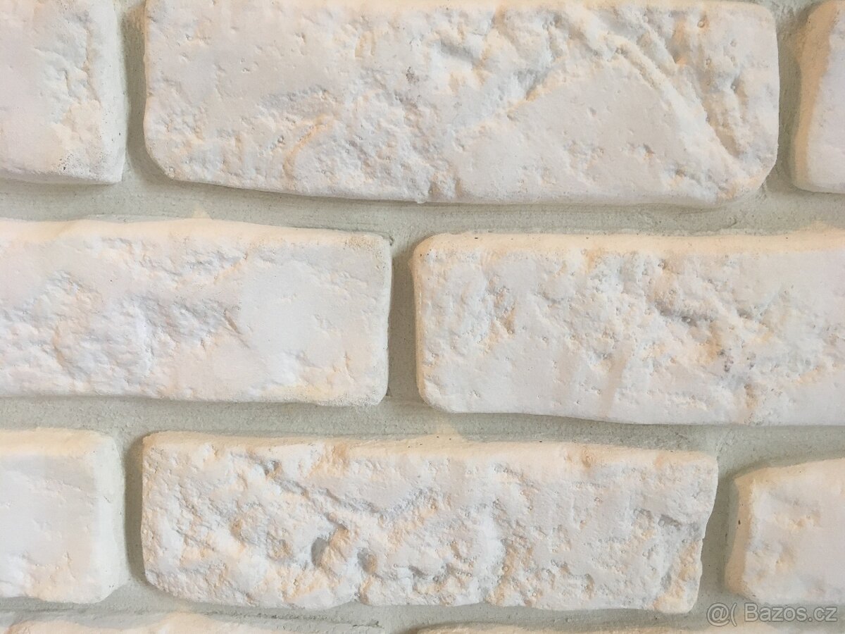 Bílé obkladové cihly - 3