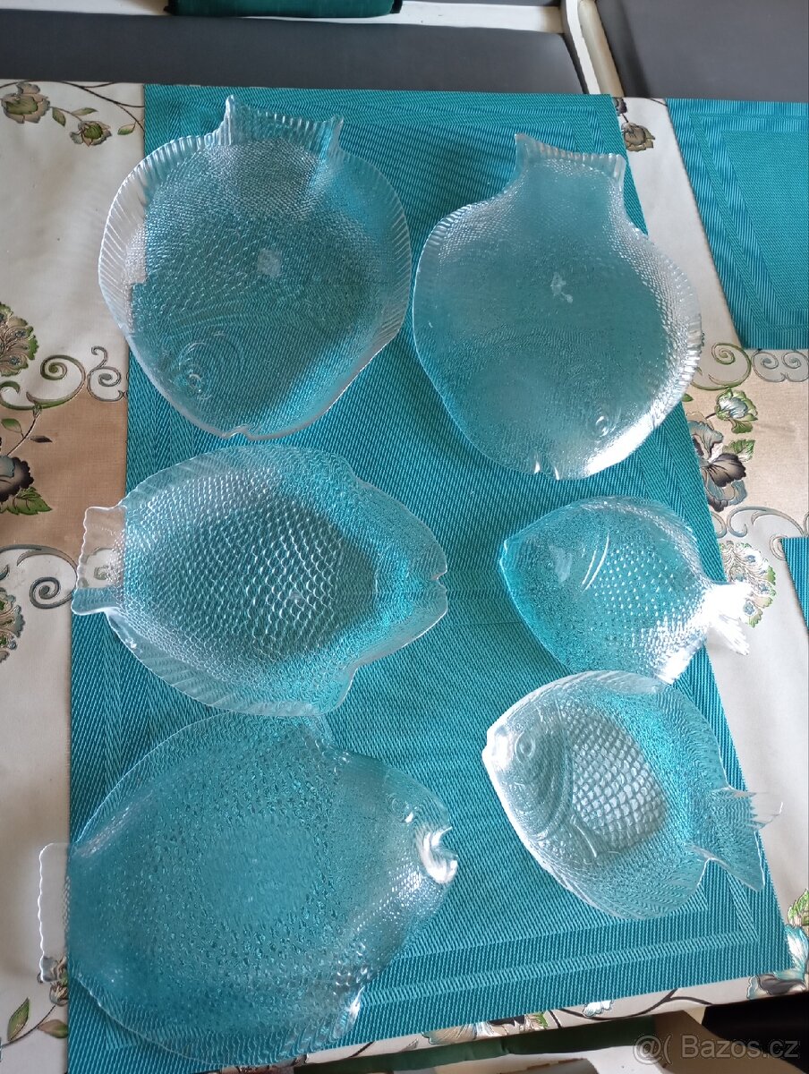 Sada táců ve tvaru ryby - 3