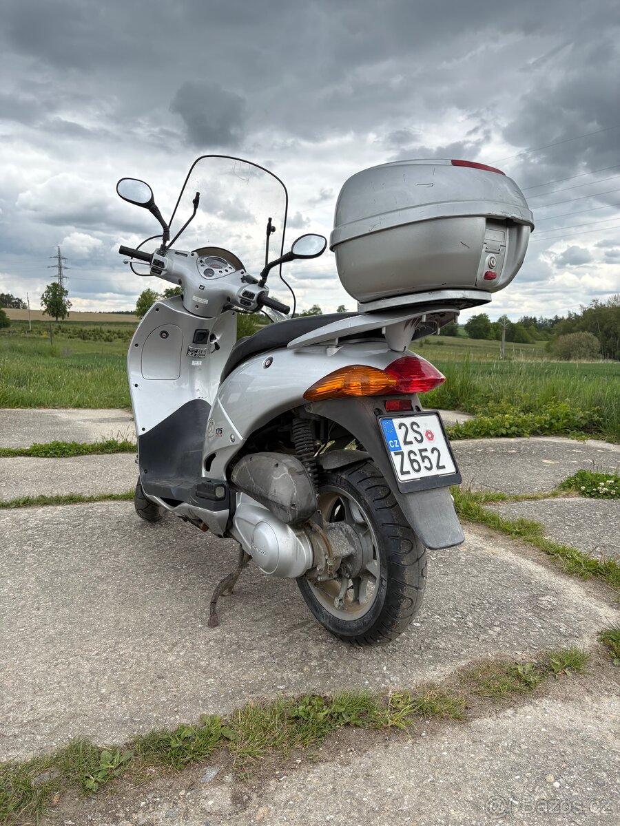 Honda Nes @ 125ccm - 3