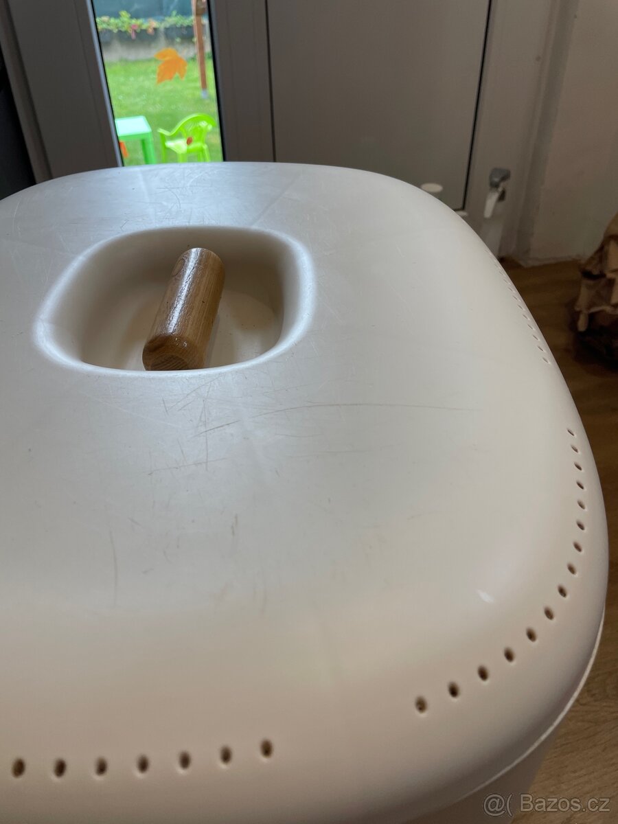 Žížalami zabydlený vermikomposter Urbalive - 3