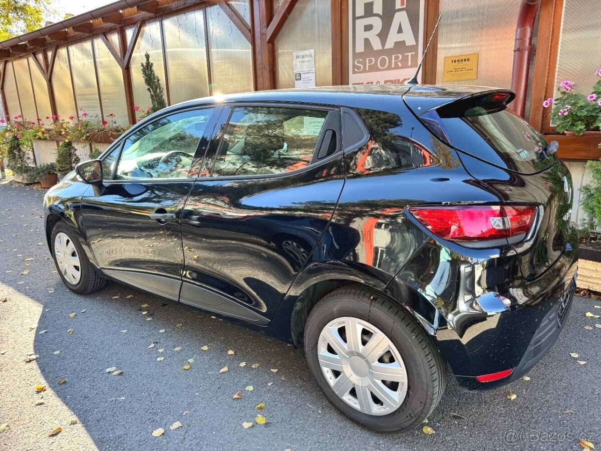 Renault Clio 1,2i - 3