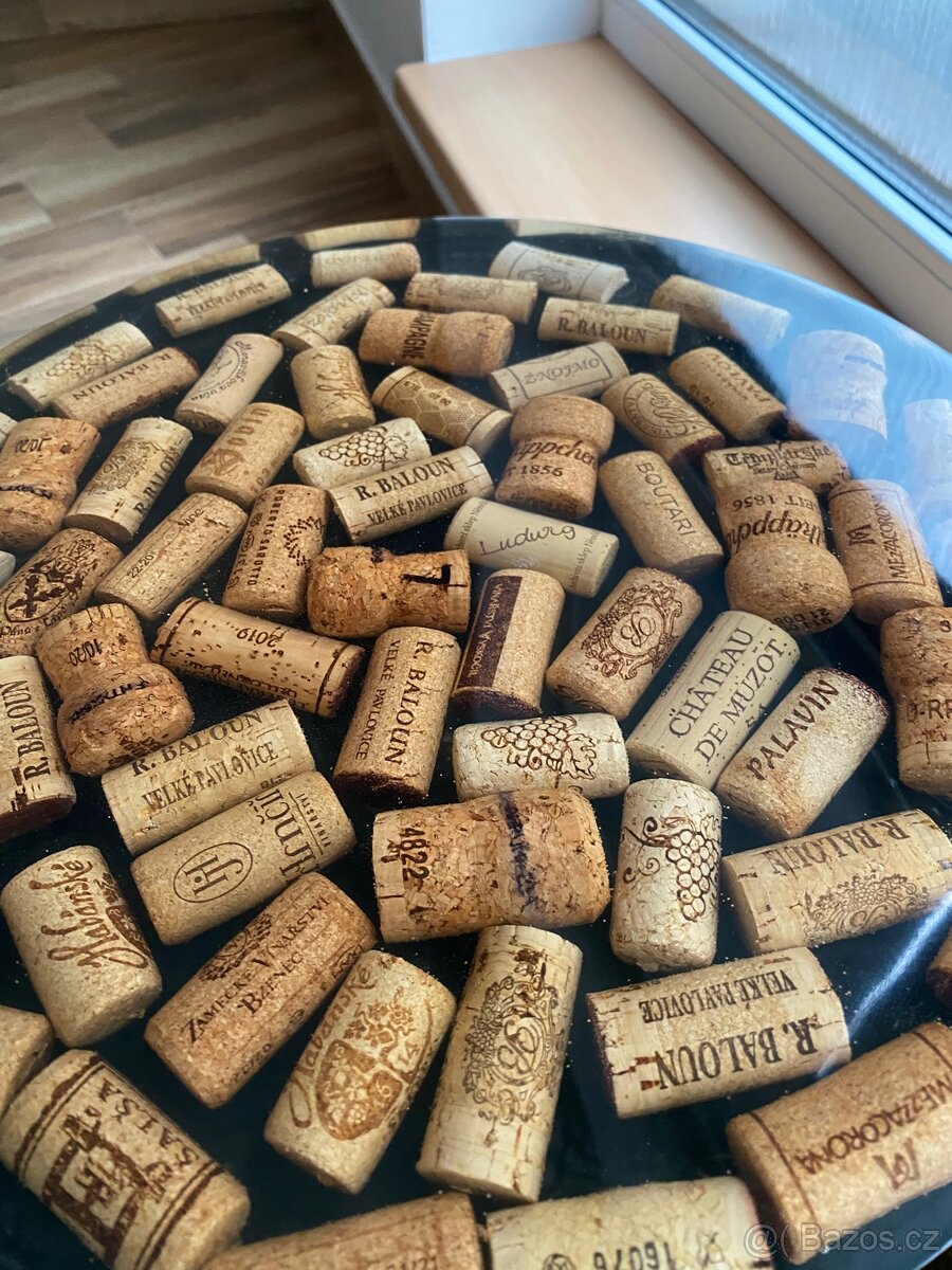 Stolky z epoxidové pryskyřice - 3