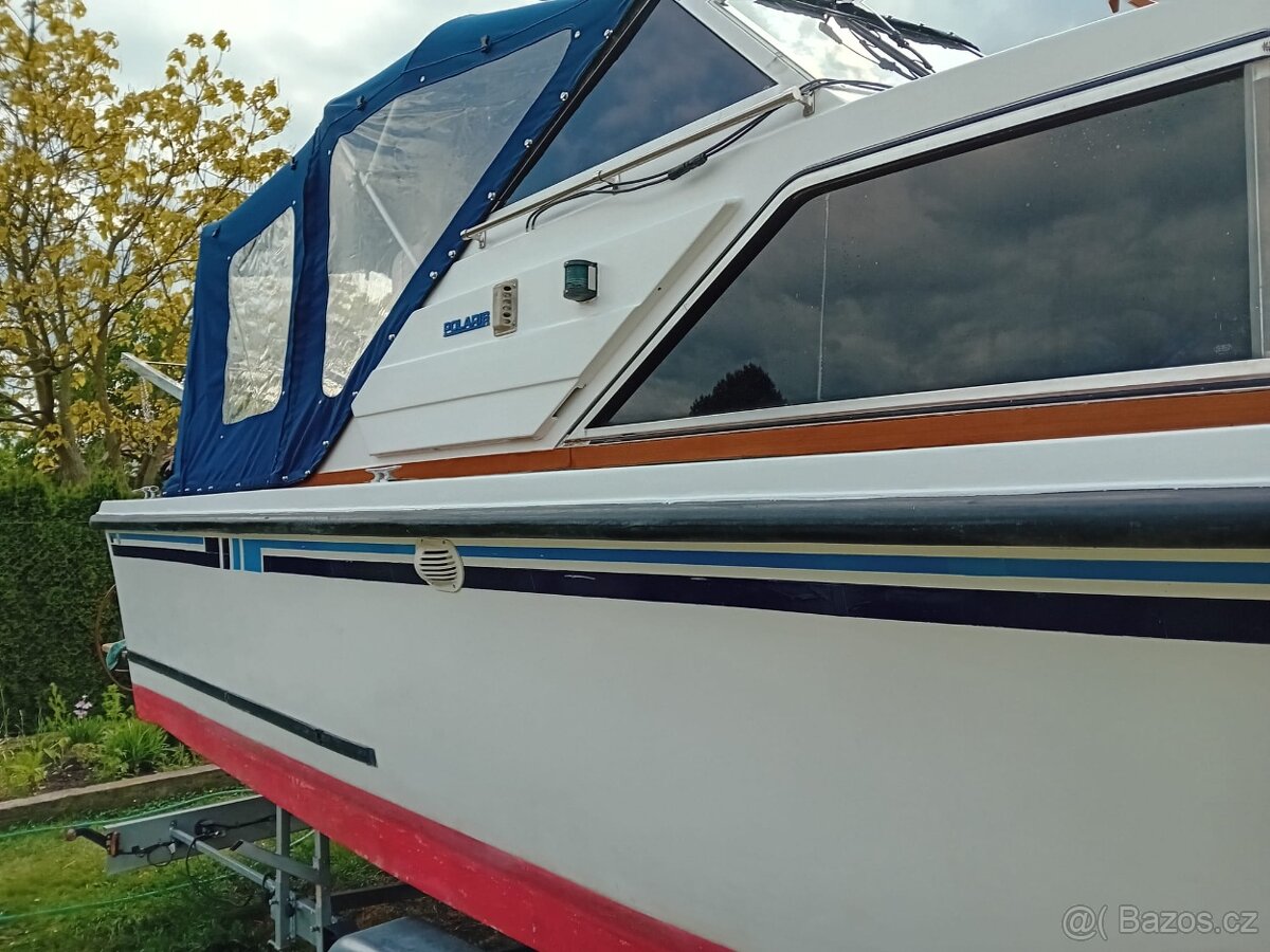 Kajutová loď Polaris 7,60 - 3