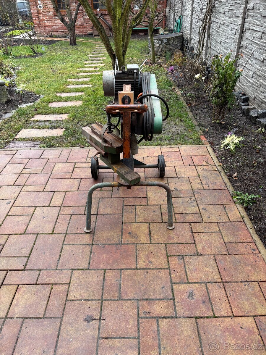 Rozbrušovací pila - 3