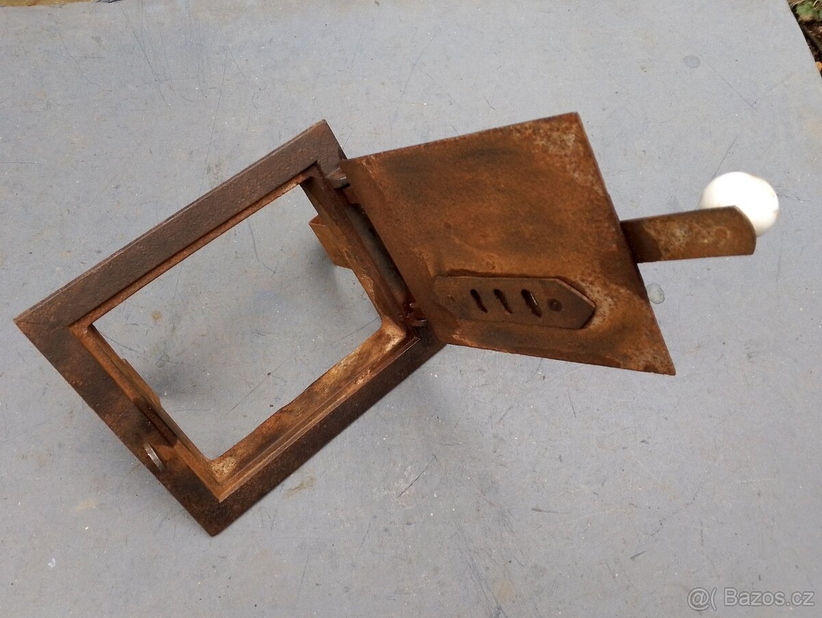 Staré dvířka na kamna - 3