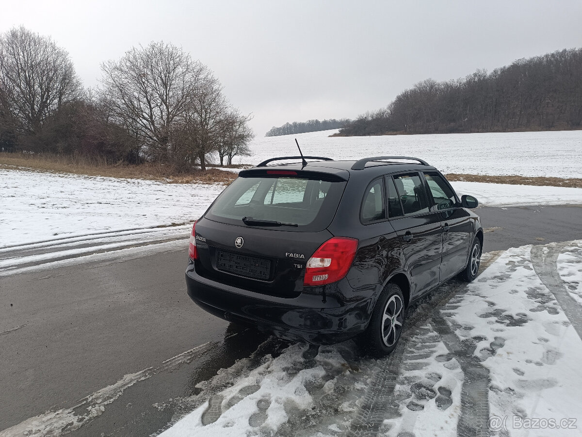 Škoda Fabia 2 kombi 1.2 TSI nová stk TOP - 3