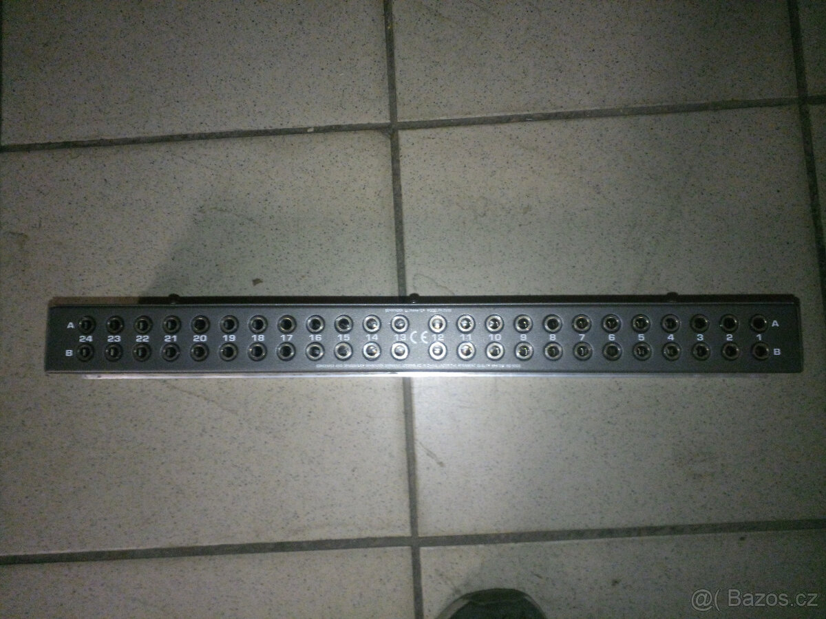 Slučovač Rozbočovač Behringer prvek - 3