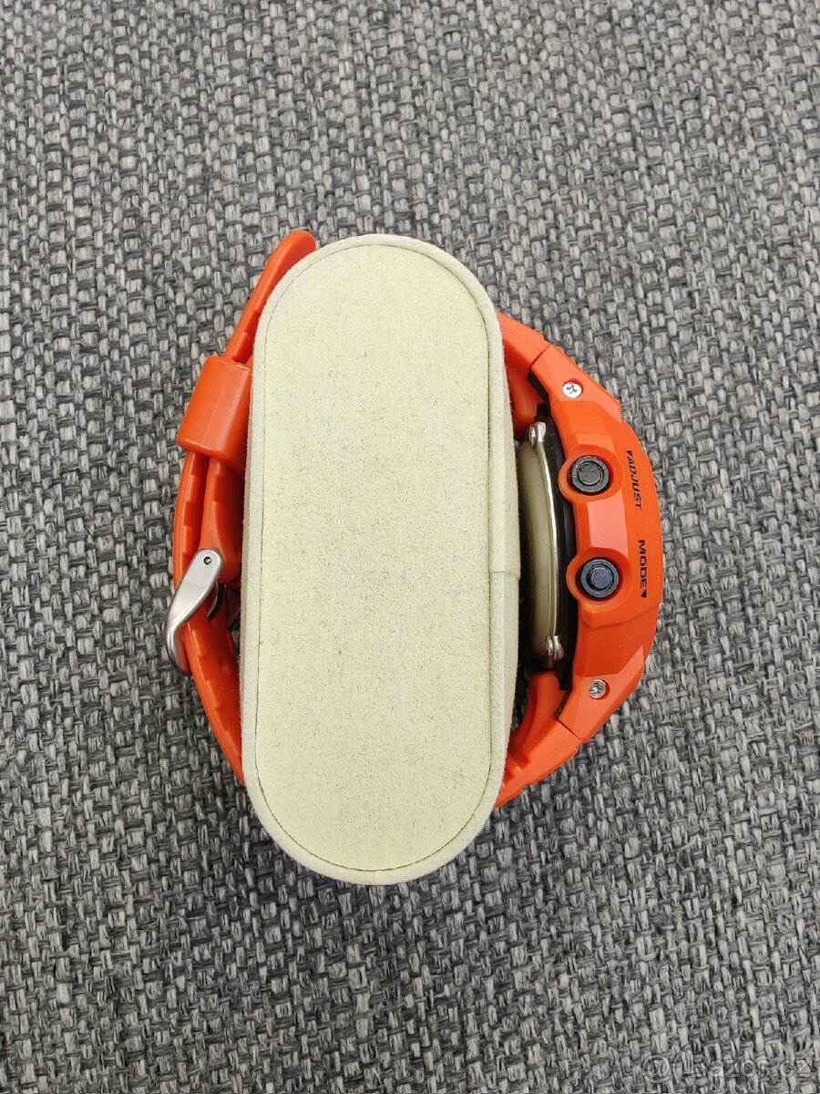 Casio G-shock AWG-M510MR - 3