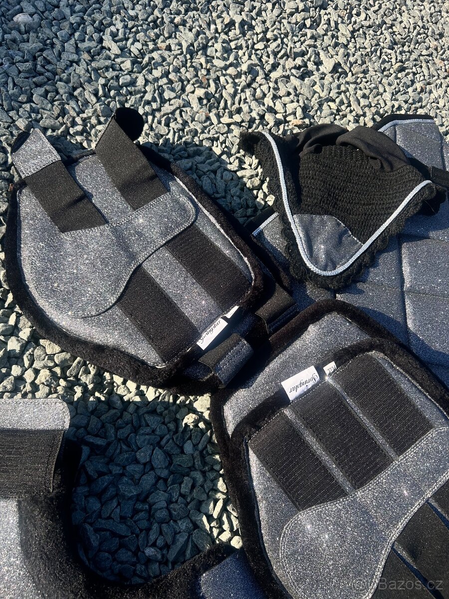 třpytivá drezurní sada - 3