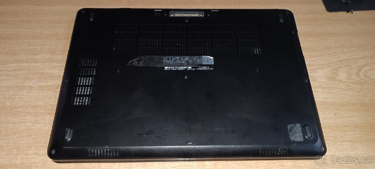 Dell Latitude e5470 i3 win. 11, RAM 8 SSD, taška. - 3