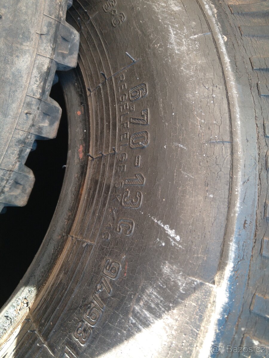 Pneu na Multicar - 3