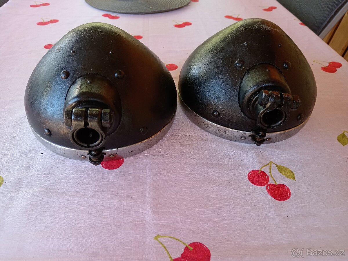 Světla Praga Tatra - 3