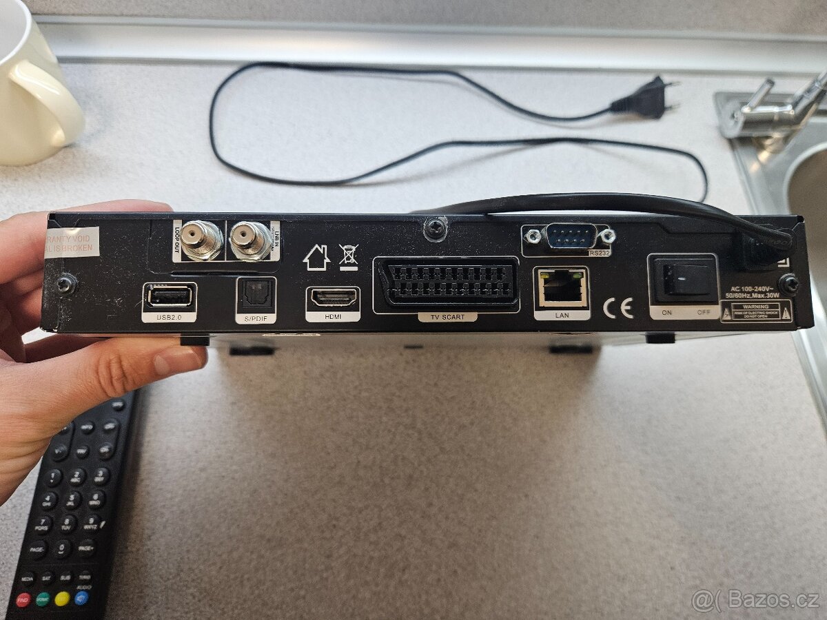 Satelitní přijímač AB CryptoBox 650HD - 3