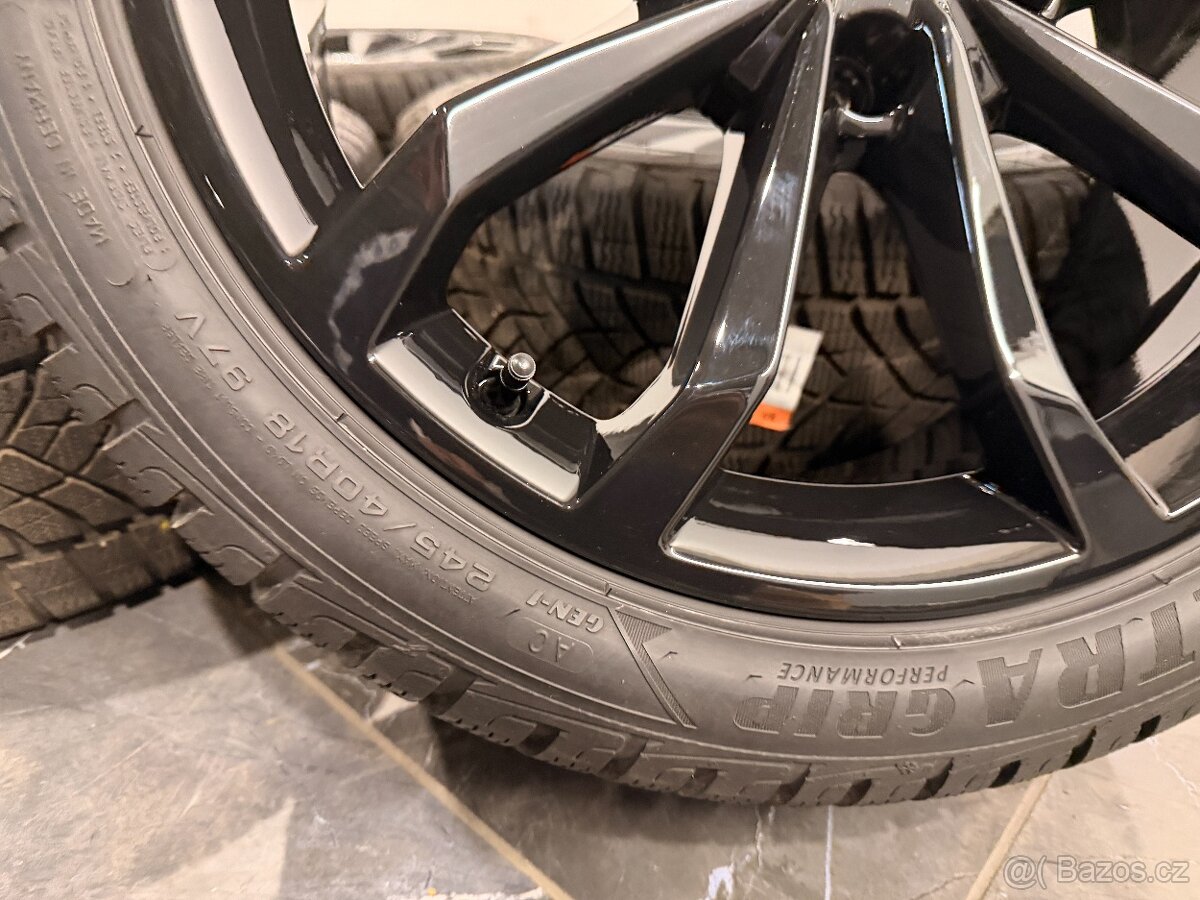 8w0601025h original zimní audi a4 8w r18 s line - 3