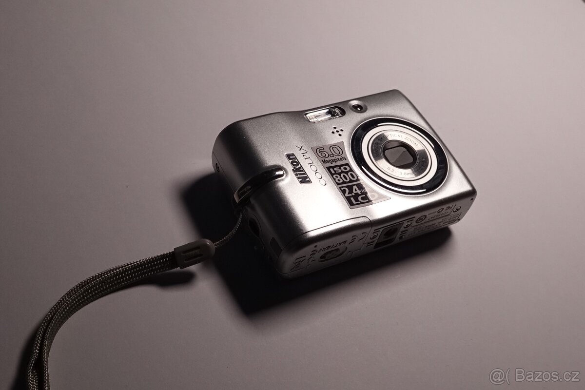 Nikon Coolpix L11 - 3