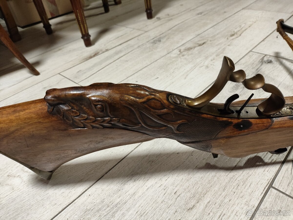 Mohutná lovecká kuše - 3