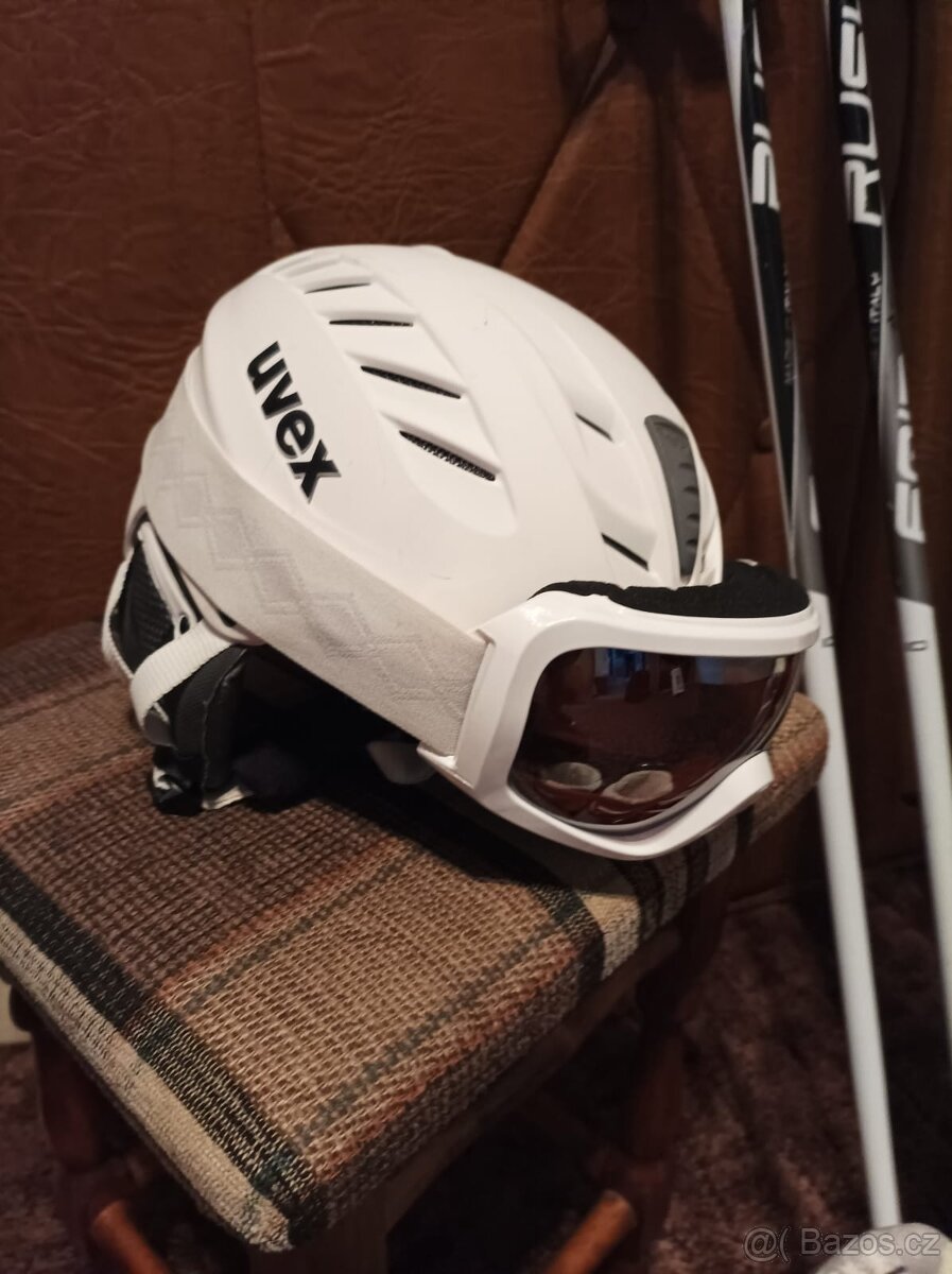 DÁMSKÉ CARVINGOVÉ LYŽE VÖLKL - Délka 160 cm - MÁLO POUŽÍVANÉ - 3