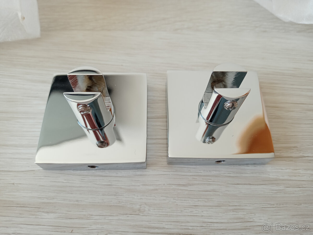 Nové držáky/věšáčky - 3