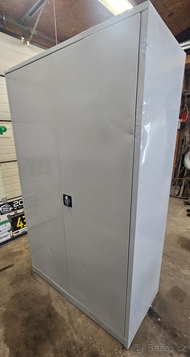 Skříň dílenská 1950 x 1200 x 600 - 3