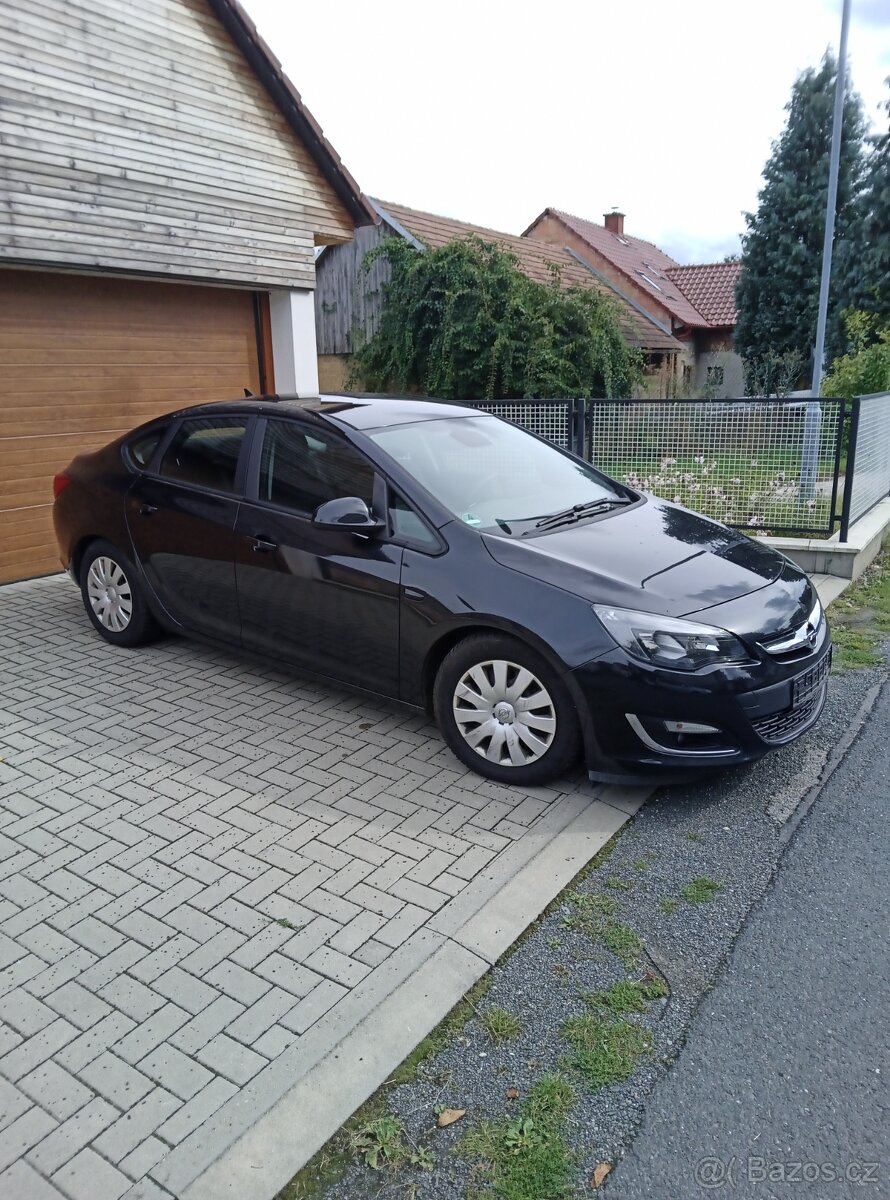 Opel Astra Turbo - 3