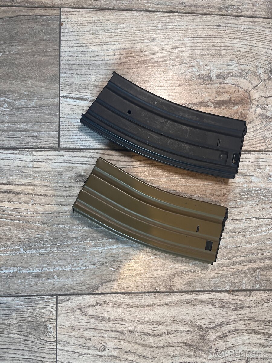 Airsoftová replika - 3