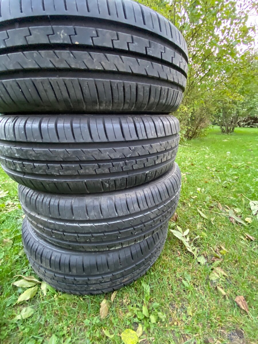 Letní pneu 185/65 R15 cena za vše - 3