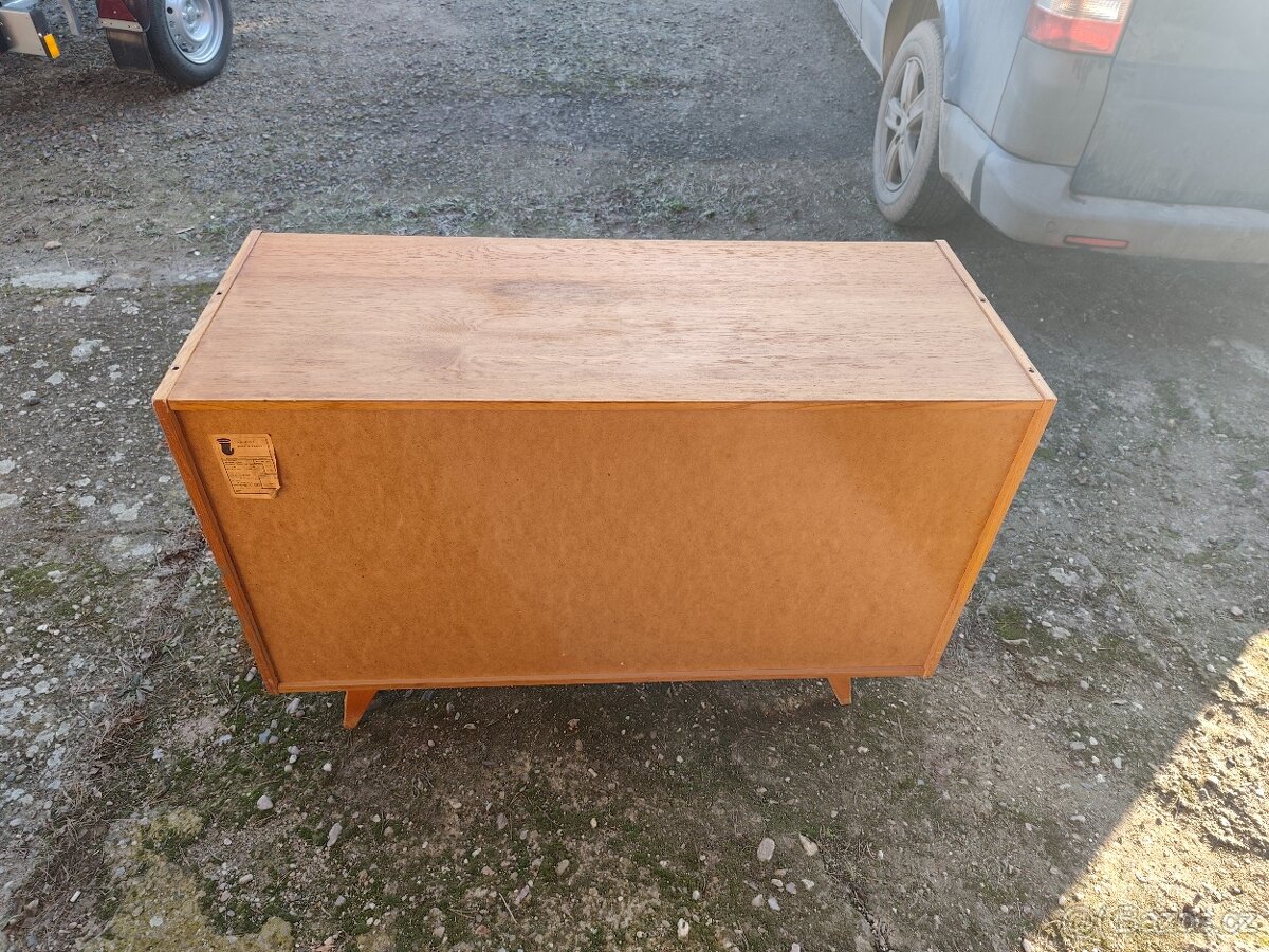 KOMODA JIROUTEK. - 3