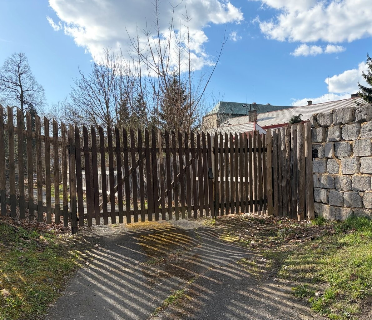 prodej garáže v centru České Kamenice - 3