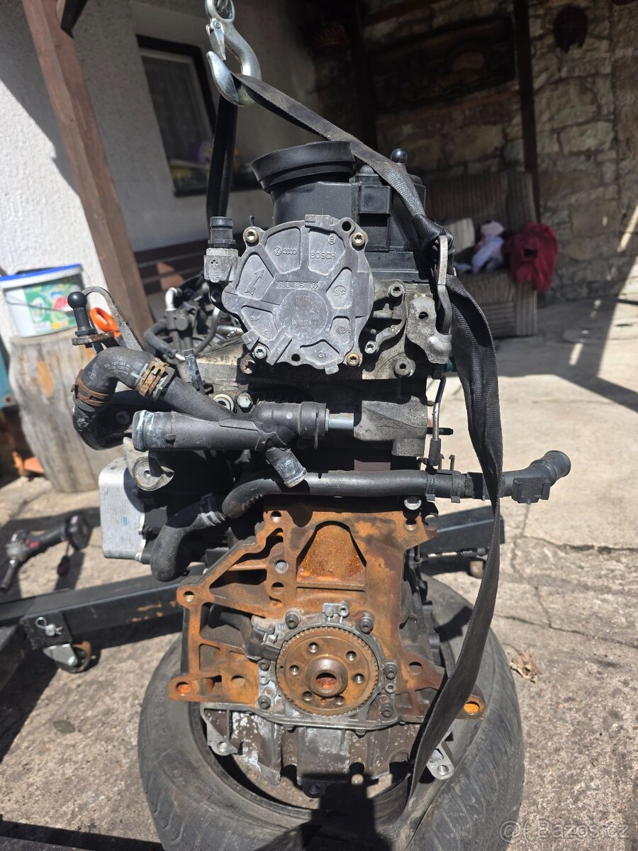 Motor 1.6 TDI CAYK - 3