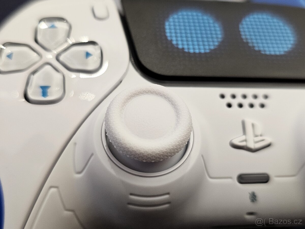 OVLADAČ PRO PS5 / ASTRO BOT - 3