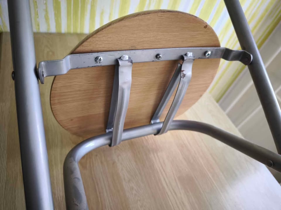 Barový kuchyňský stůl+židle - 3