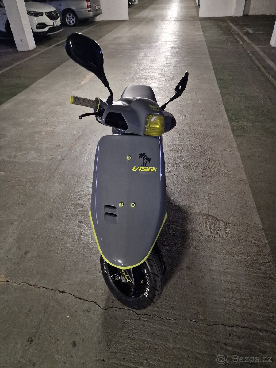 Honda Vision 50 - 3