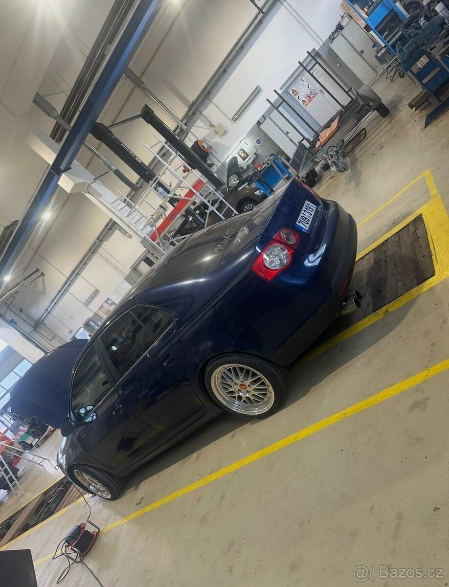 VW JETTA MK5 1.9TDI 77KW - 3