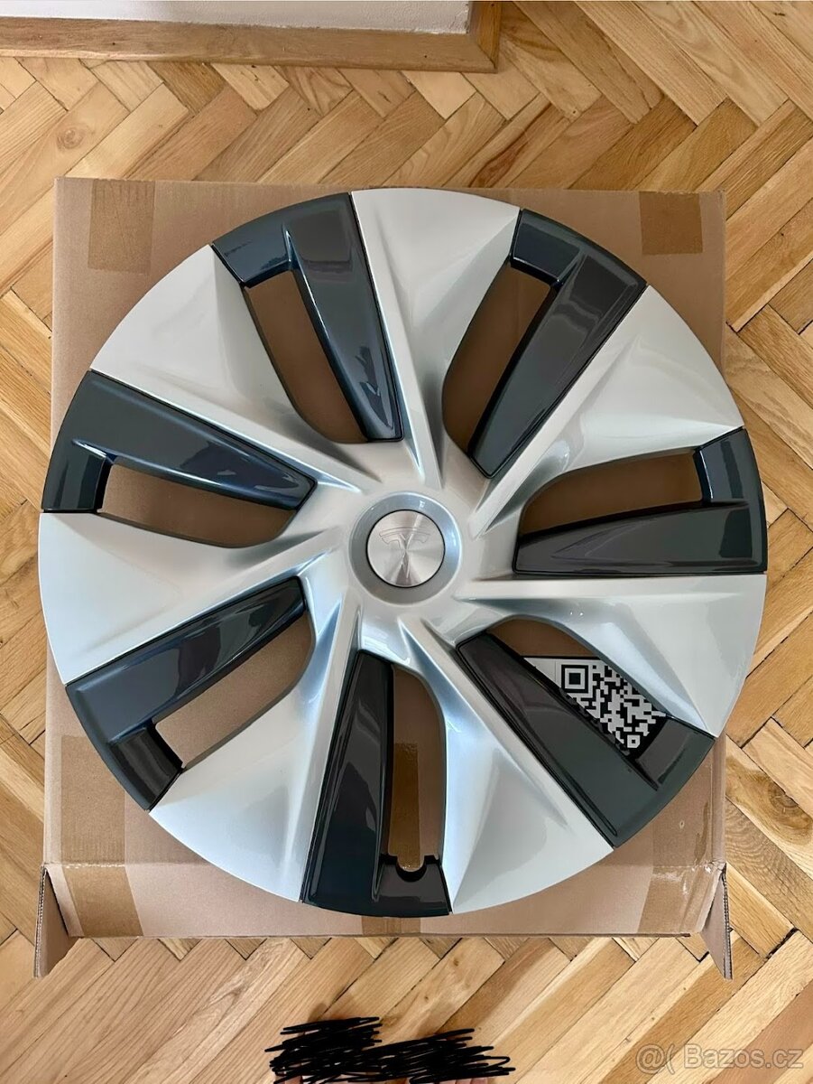 Kryty kol Gemini 19" Tesla Model Y - 3