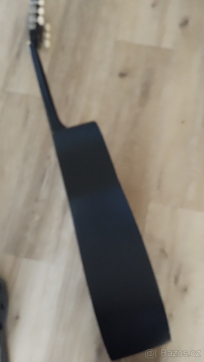 Prodám klasickou kytaru Blond - 3