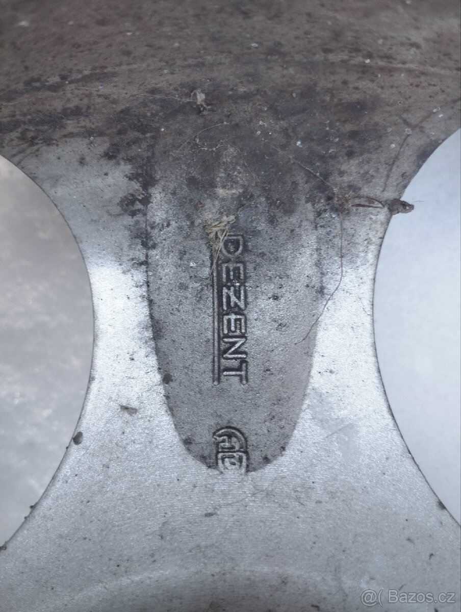ALU 4x100 R15 Dezent - 3
